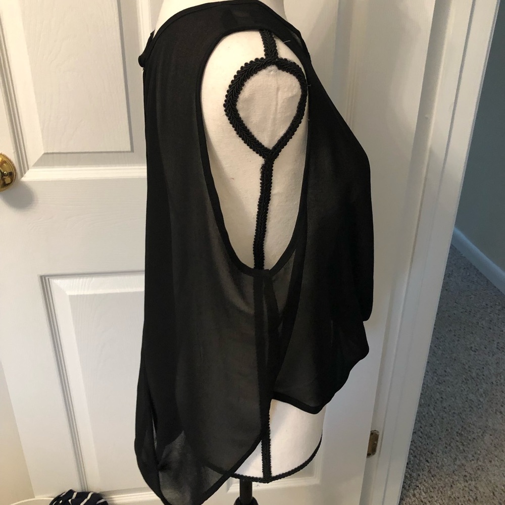 Tank top - Picture 2 of 4